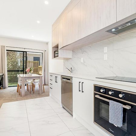 Cozy Brand New Townhouse 15 Villa Auckland Buitenkant foto
